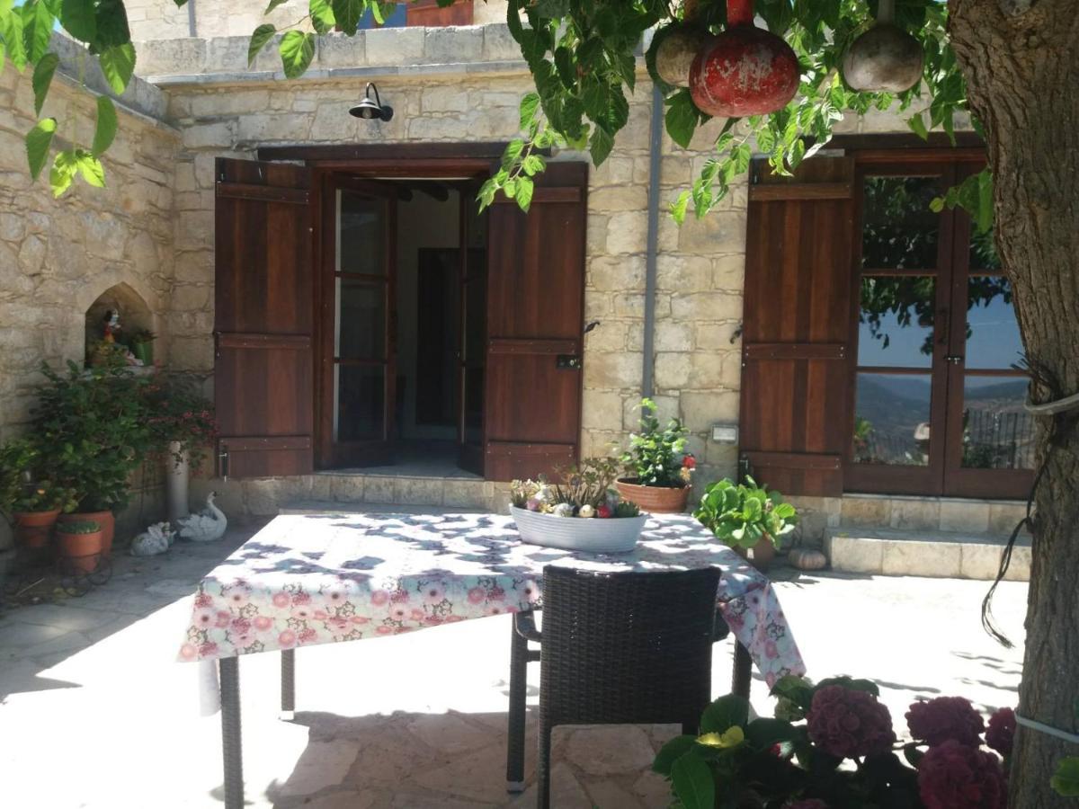 Georgia'S House Bed & Breakfast Fyti Luaran gambar