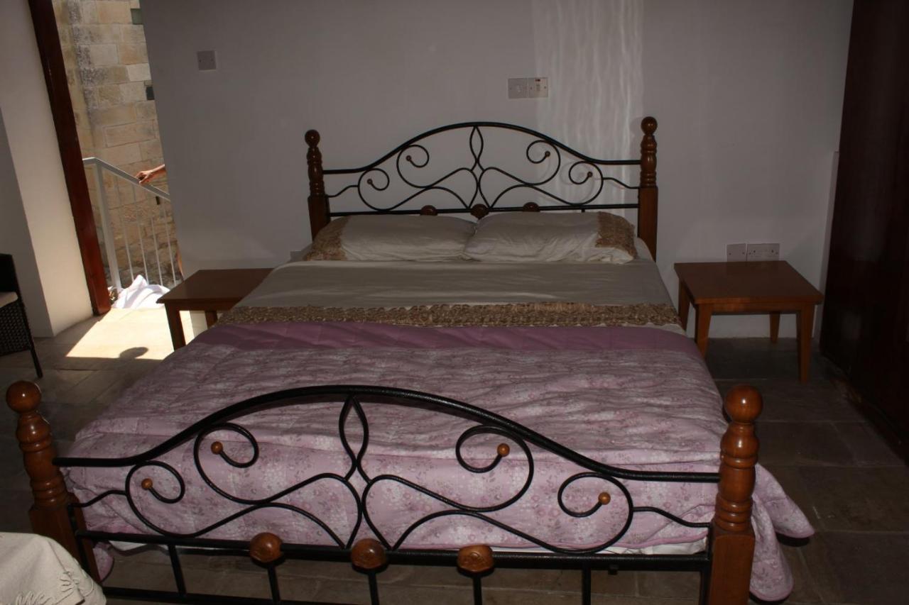 Georgia'S House Bed & Breakfast Fyti Luaran gambar